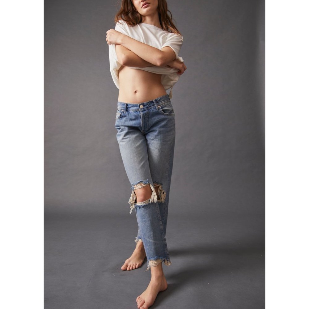 NWOT Free People Maggie Mid Rise Jeans in Aged to Perfection - Size 32 - Picture 7 of 9